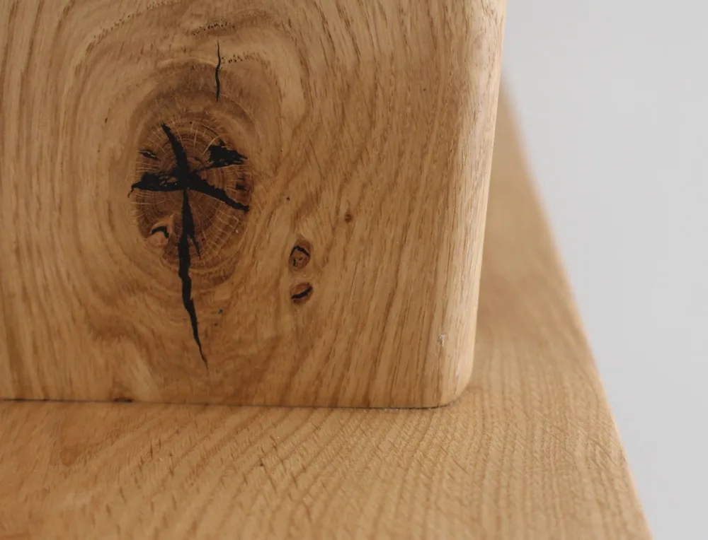 Amytis — knot with filler