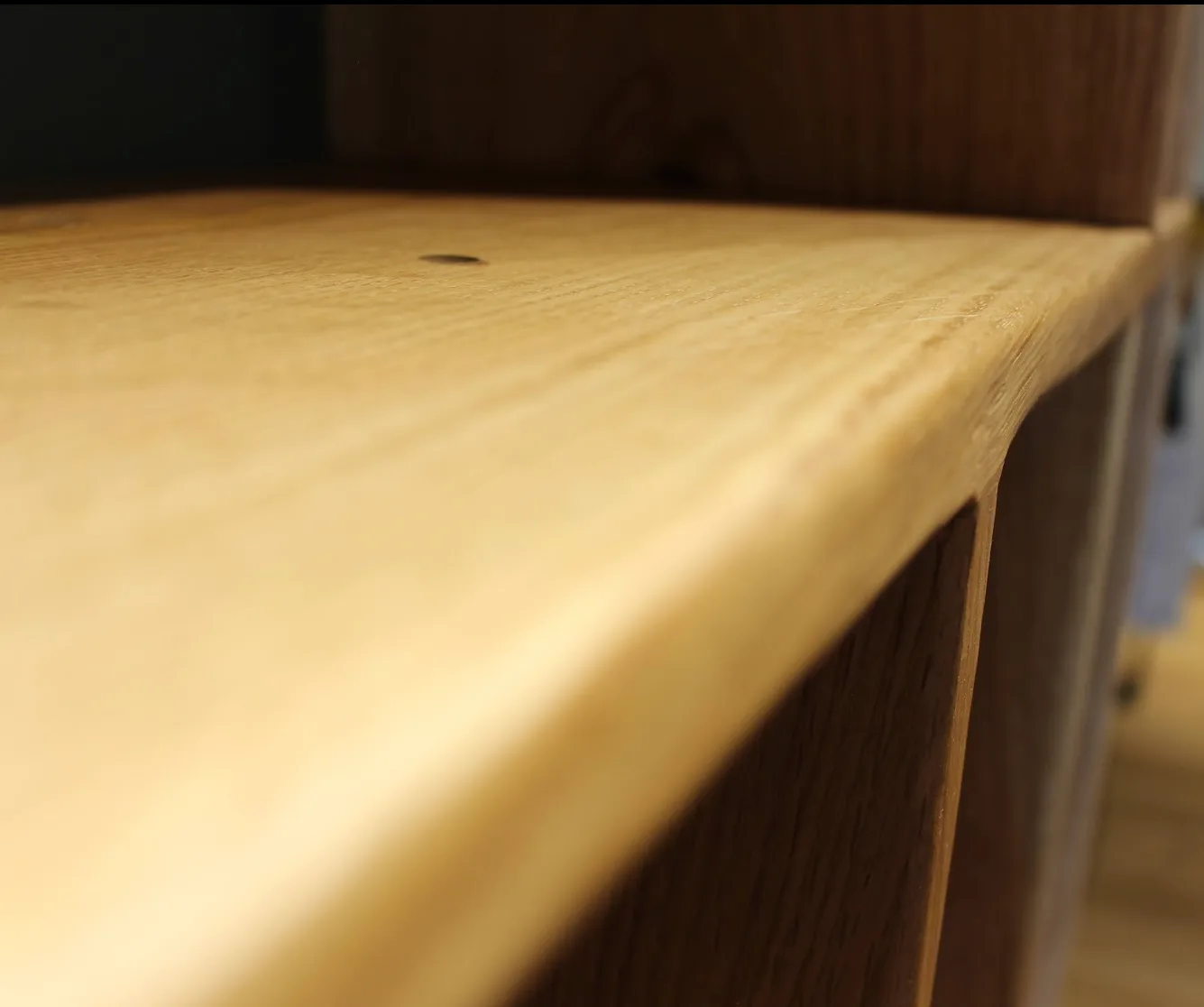 Firāq — rounded shelf edge