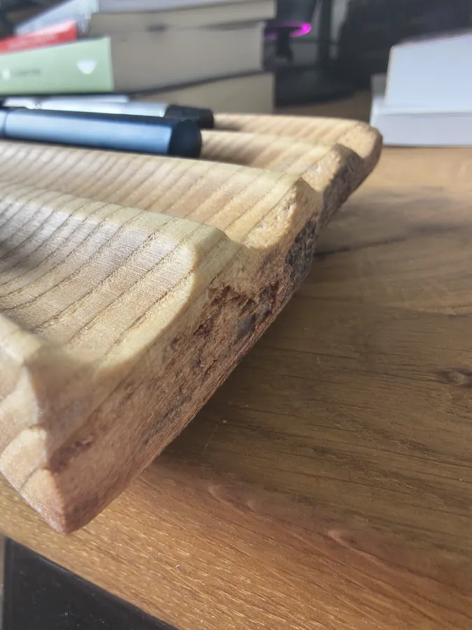 Skidbladnir — bark macro