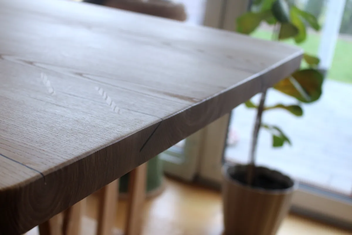 Trinity — fazowana krawędź blatu